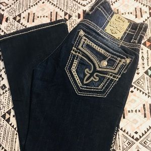 Men’s Rock Revival Jeans 👖
